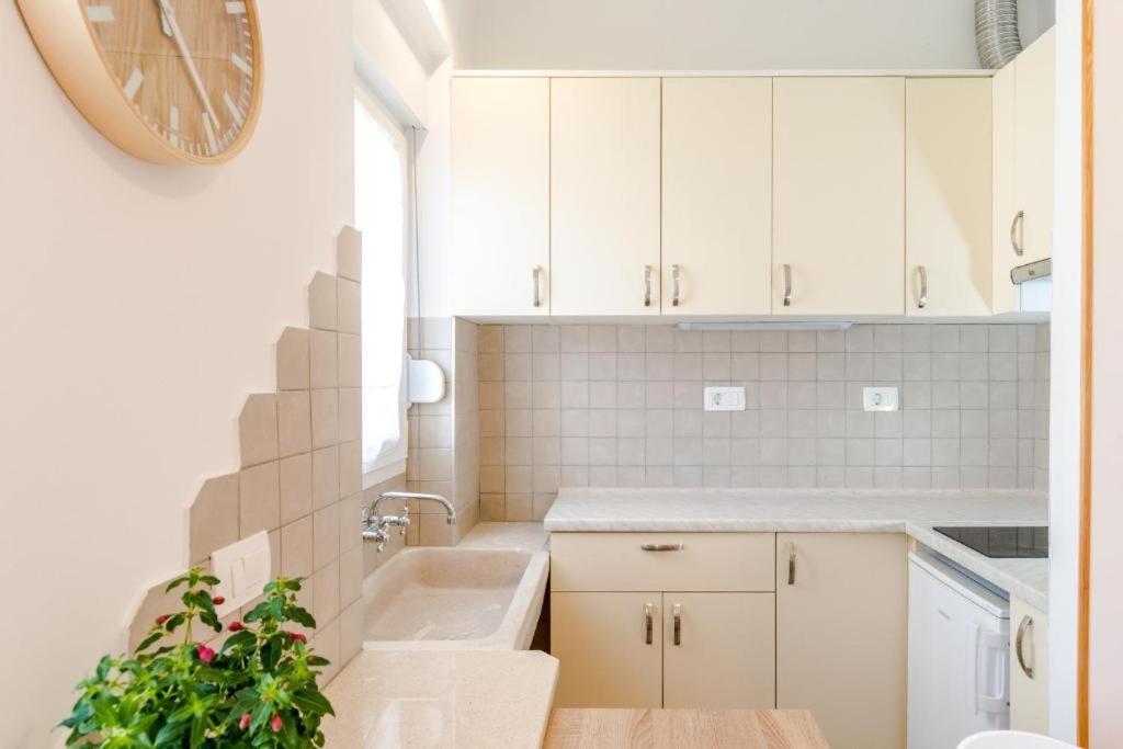 Apartments Yoe Split Exterior foto